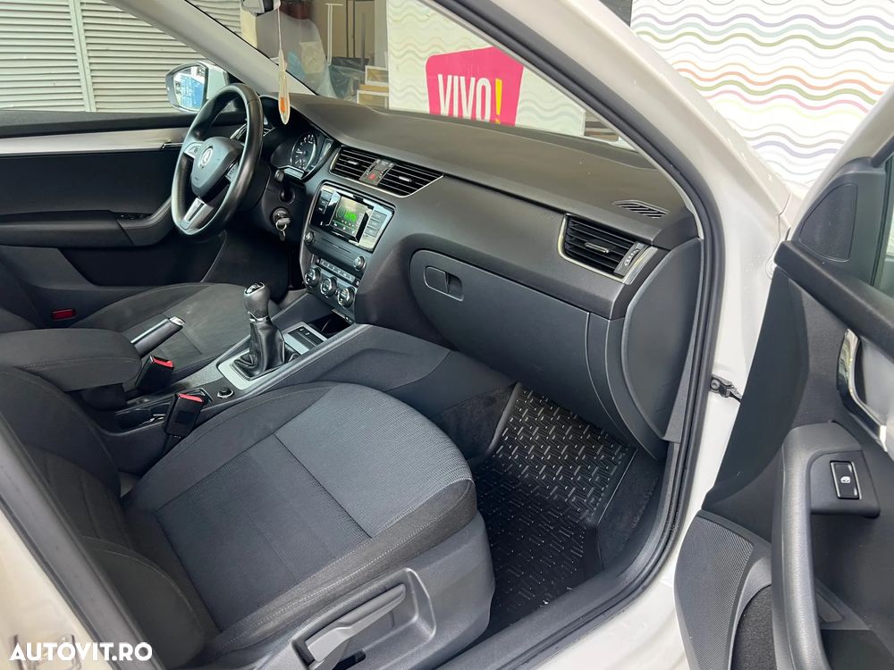 Skoda Octavia 1.6 TDI Ambition - 26