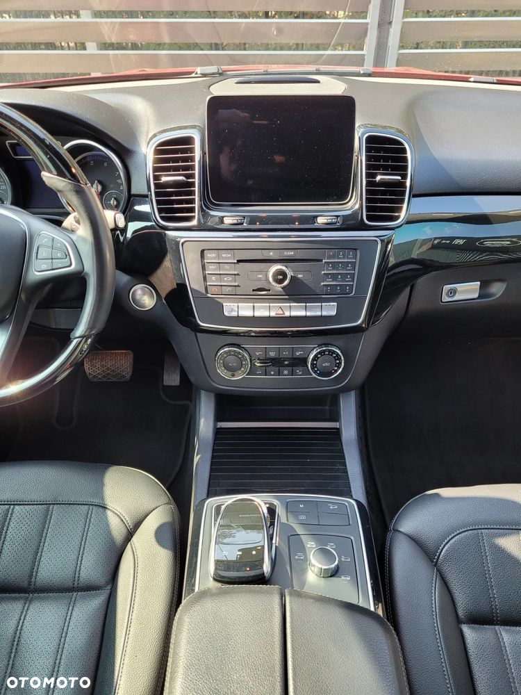 Mercedes-Benz GLE - 20