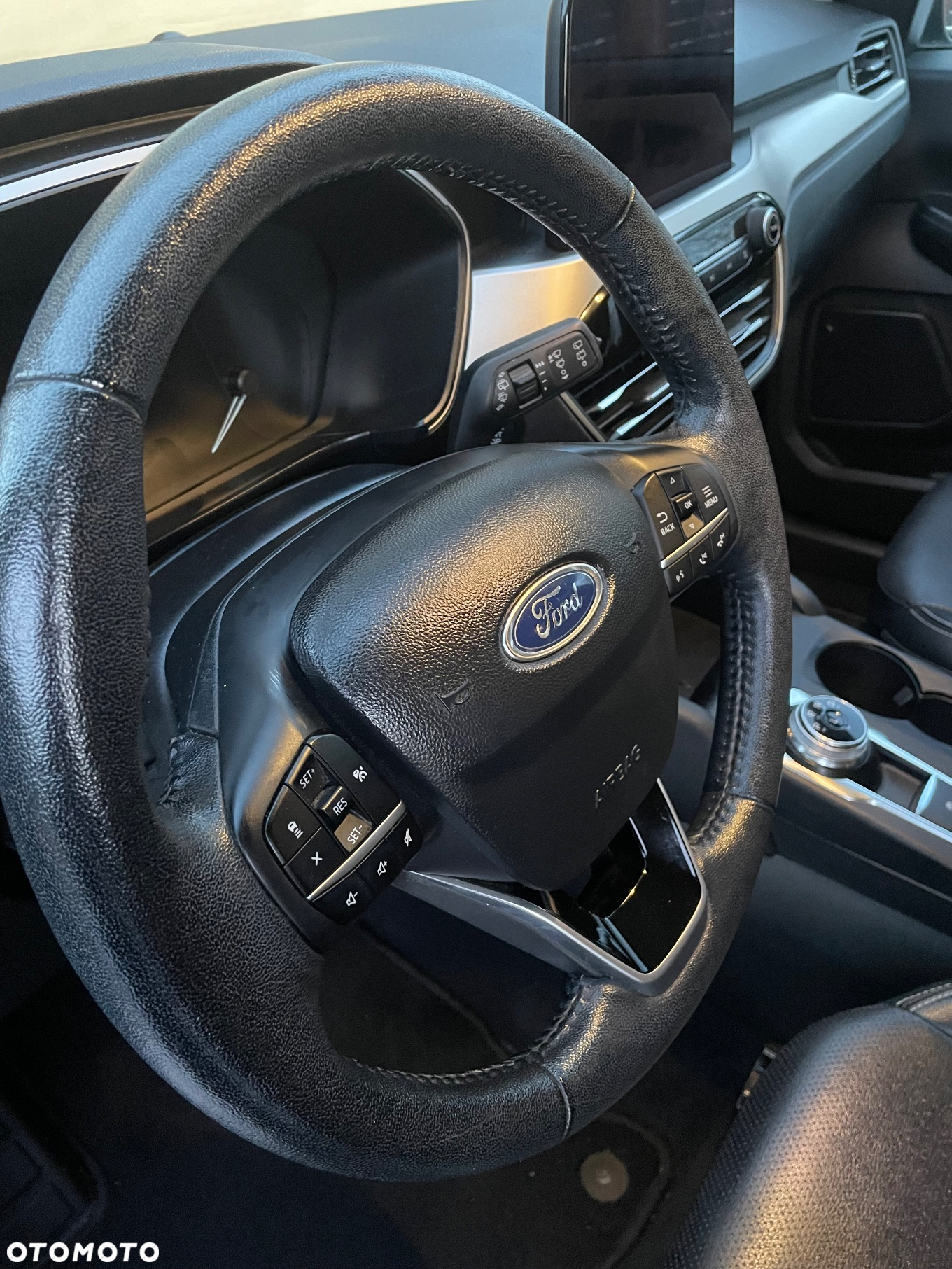 Ford Escape 1.5 EcoBoost AWD SE - 12