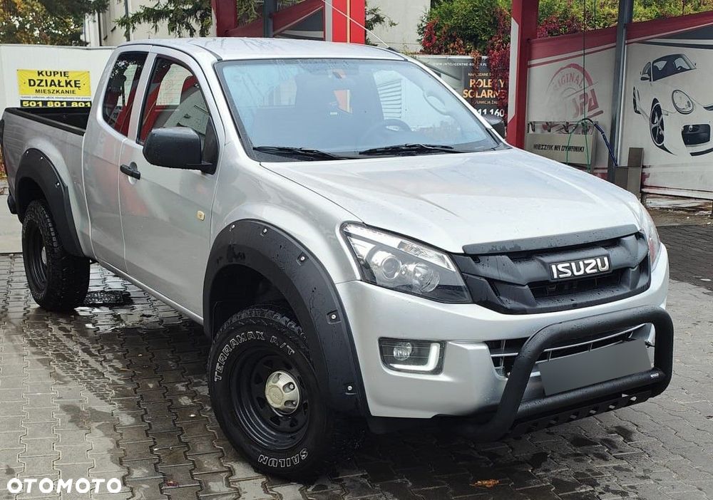 Isuzu D-Max - 4
