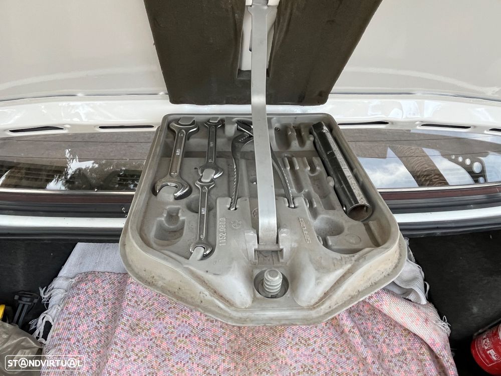 BMW 316 Standard - 13