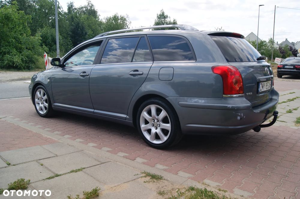 Toyota Avensis 2.0 VVT-i Sol - 7