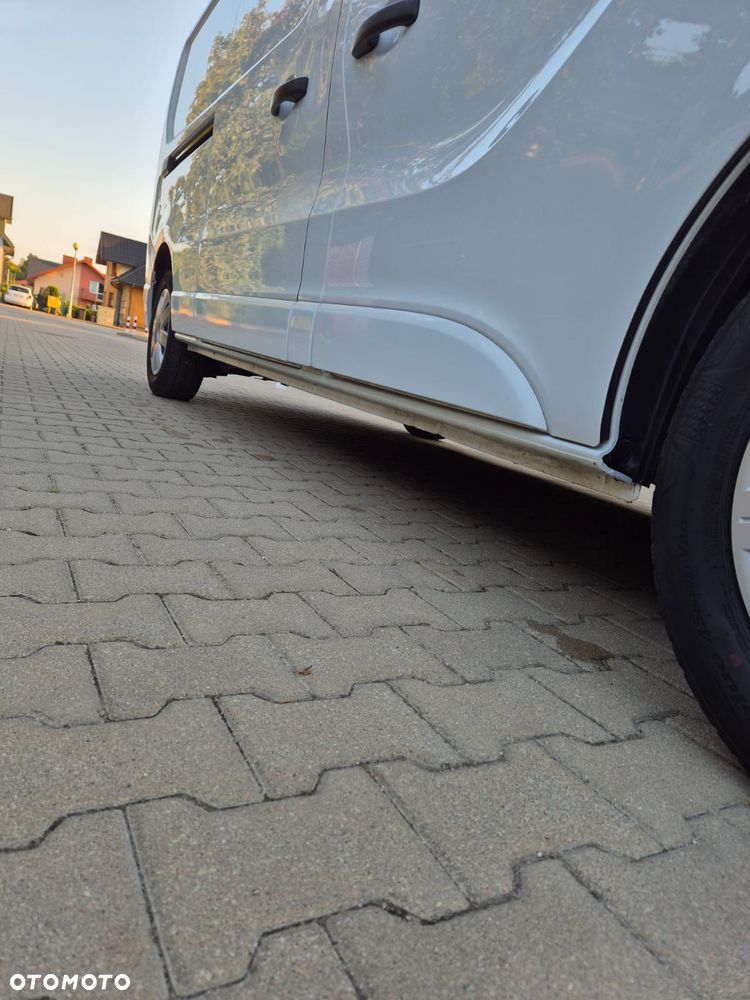 Renault Trafic 2019r Long 2xDrzwi Navi Super Stan - 12