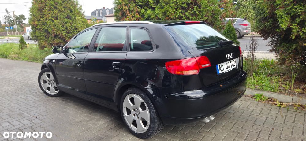 Audi A3 Sportback 2.0 TDI DPF Quattro Attraction - 7
