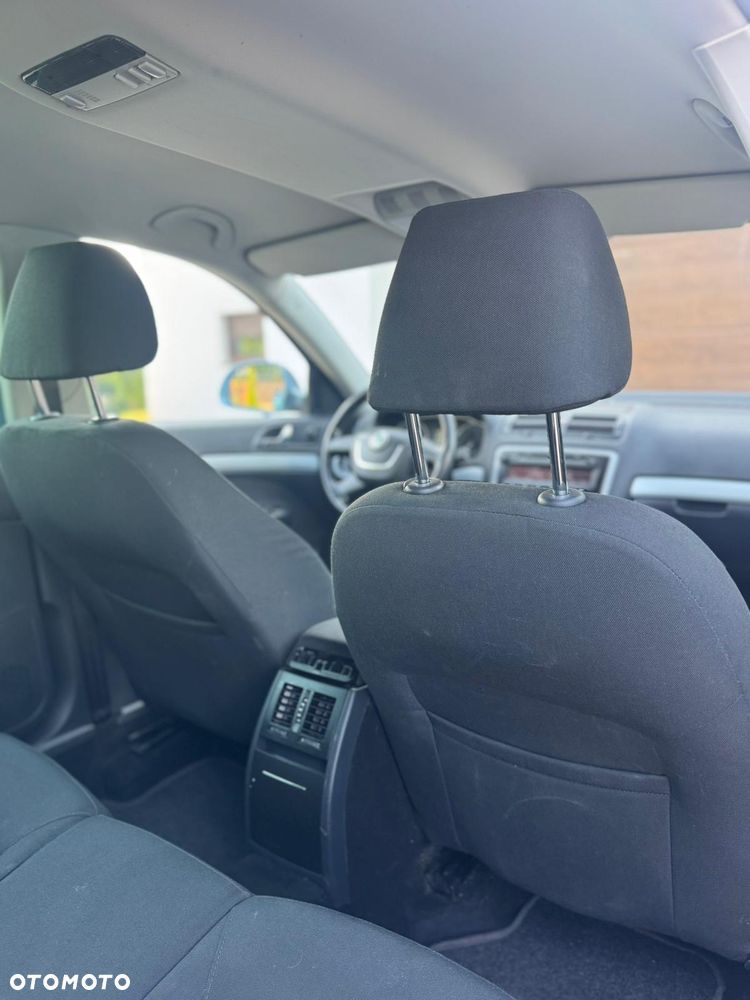 Skoda Octavia 1.6 TDI DPF Ambition - 16