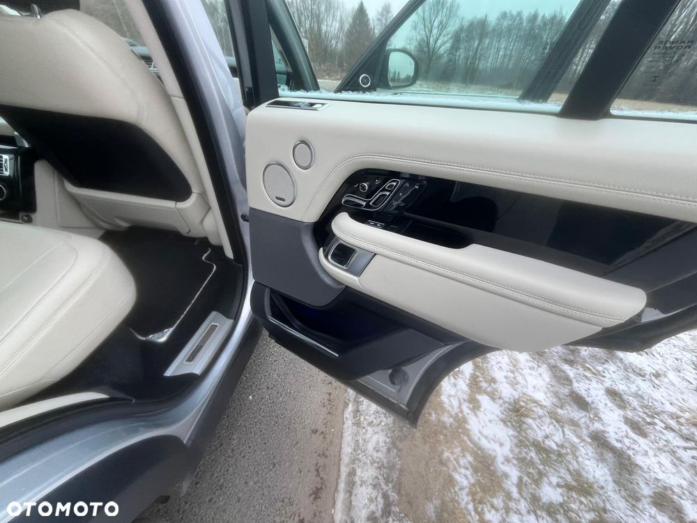 Land Rover Range Rover P400e Plug-in Autobiography - 21