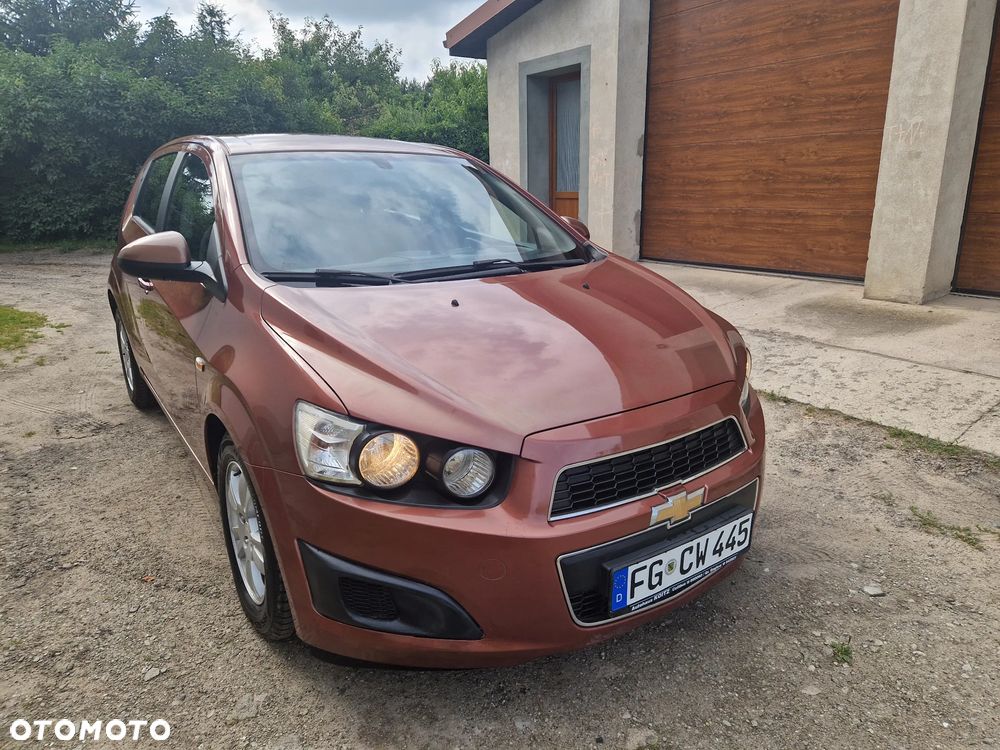 Chevrolet Aveo 1.4 16V LT - 30