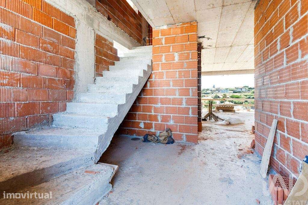 Habitação T3 em Ericeira de 217,00 m2 - Grande imagem: 2/29