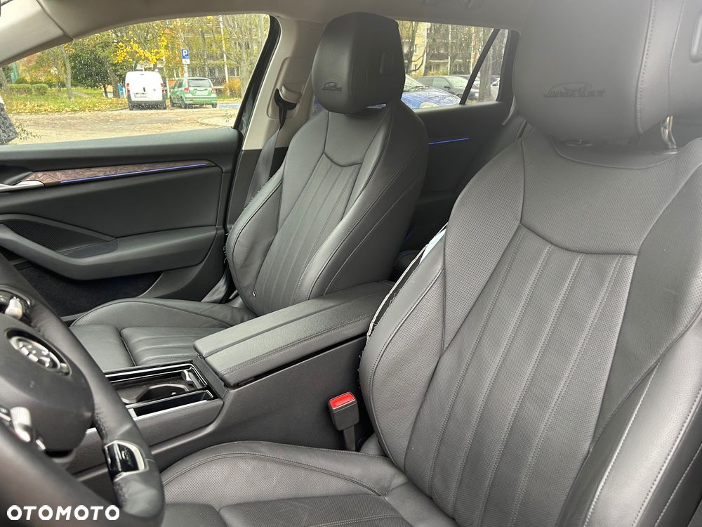 Skoda Superb 2.0 TDI SCR 4x4 L&K DSG - 7