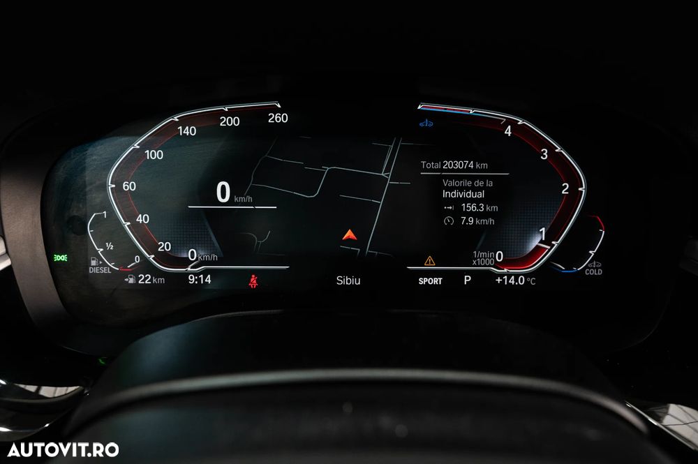 BMW Seria 5 520d Aut. Luxury Line - 24