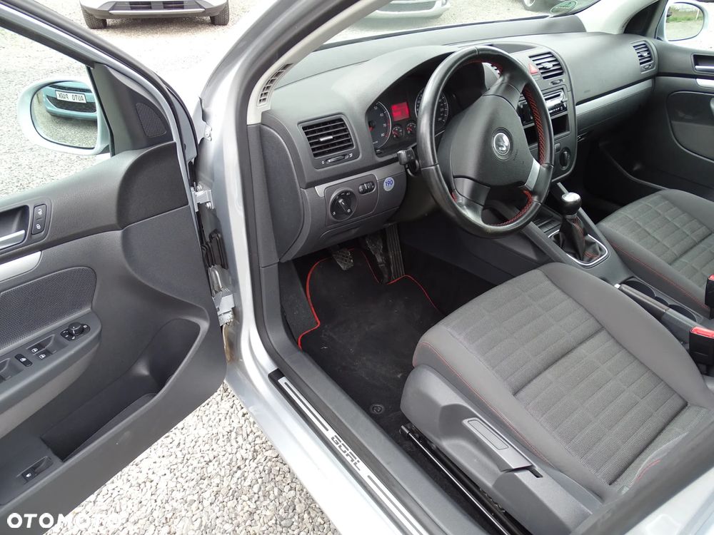 Volkswagen Golf 1.6 Goal - 25