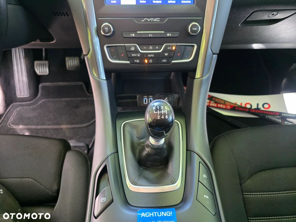 Ford Mondeo 2.0 TDCi Titanium - 35