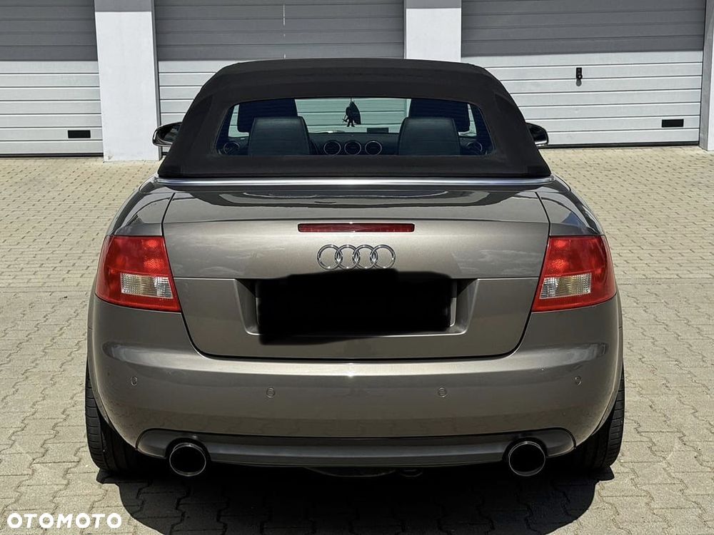 Audi A4 Cabrio 1.8 T - 26