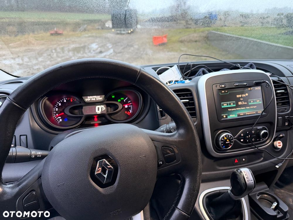 Renault Trafic 2.0 dCi - 8