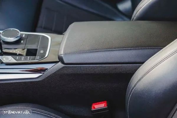 BMW 318 d Line Sport Auto - 21