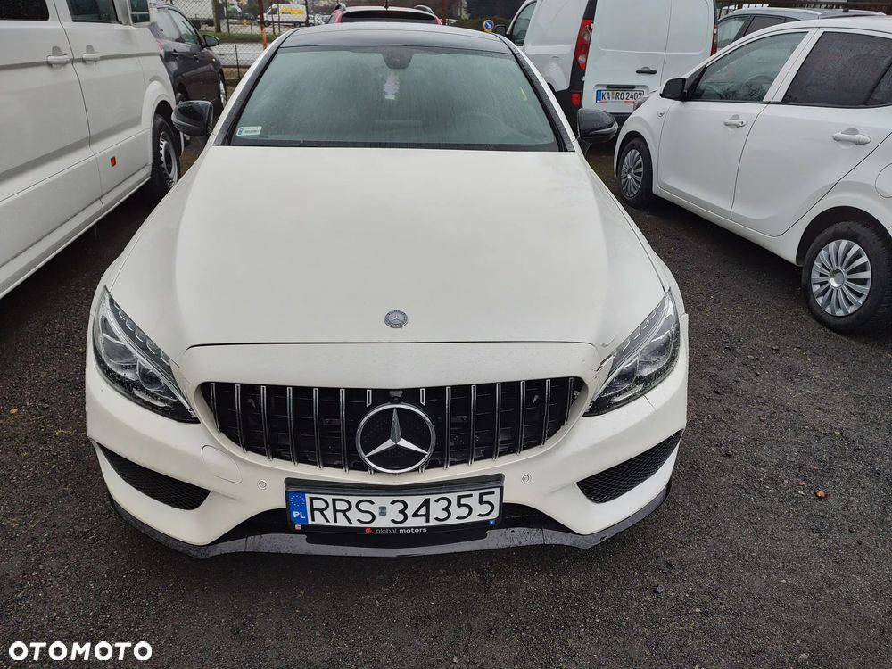 Mercedes-Benz Klasa C 200 4-Matic 9G-Tronic - 31