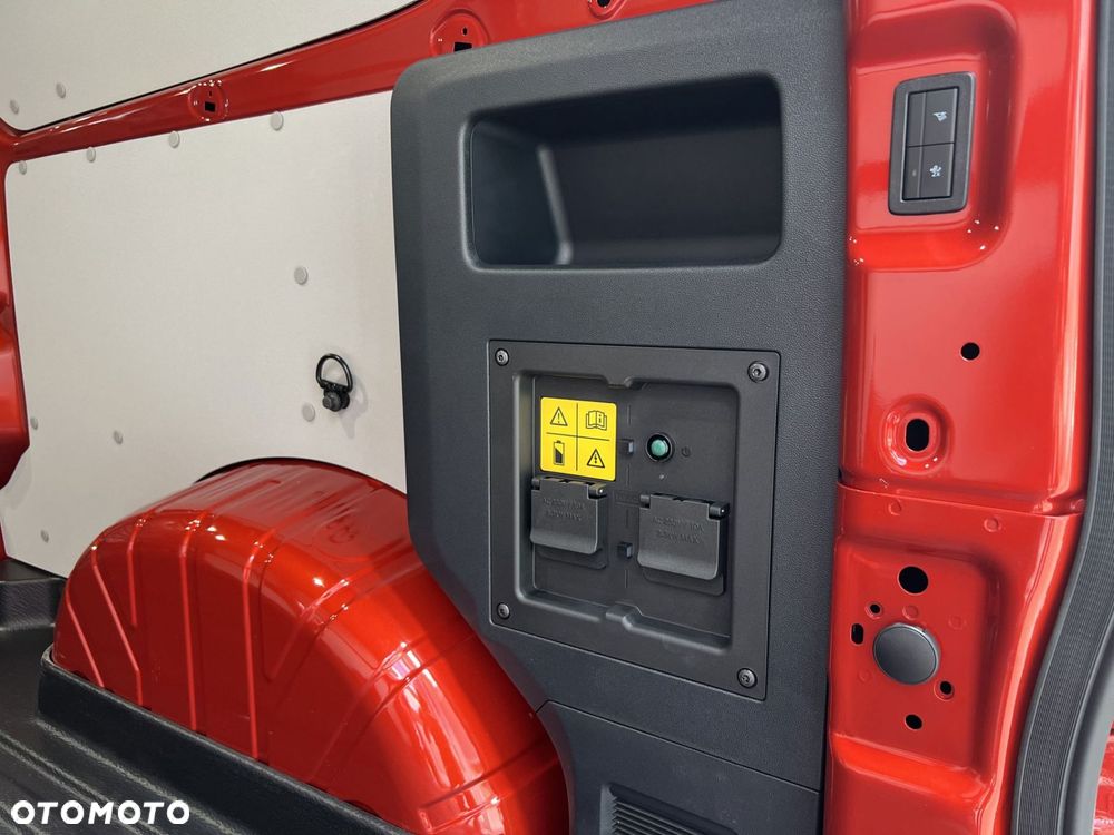 Ford Transit Custom - 19