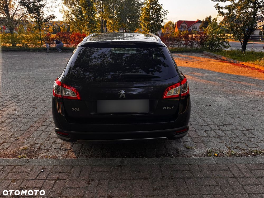 Peugeot 508 RXH 2.0 HDi HYbrid4 - 5