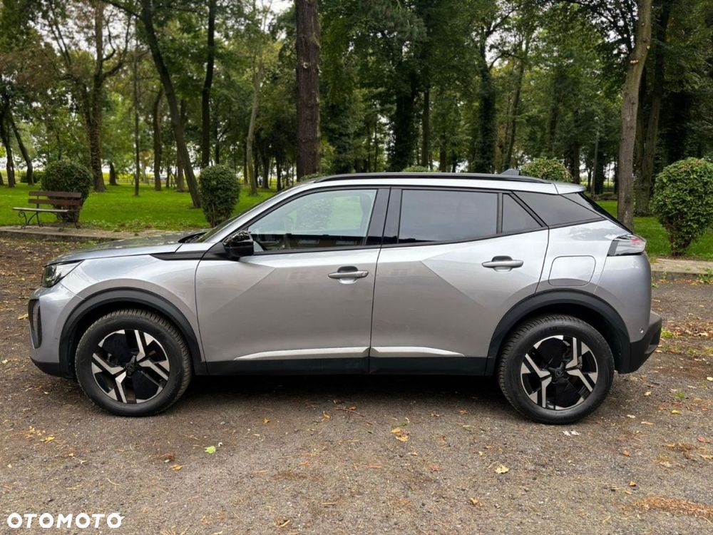 Peugeot 2008 - 8
