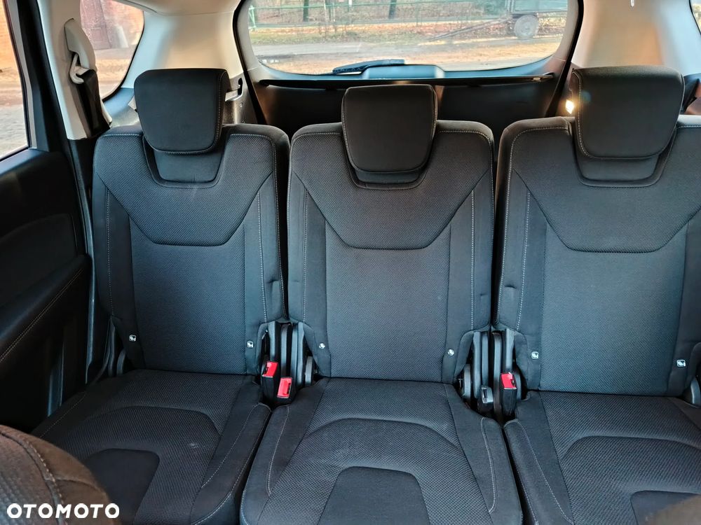 Ford S-Max 2.0 TDCi Titanium PowerShift - 23