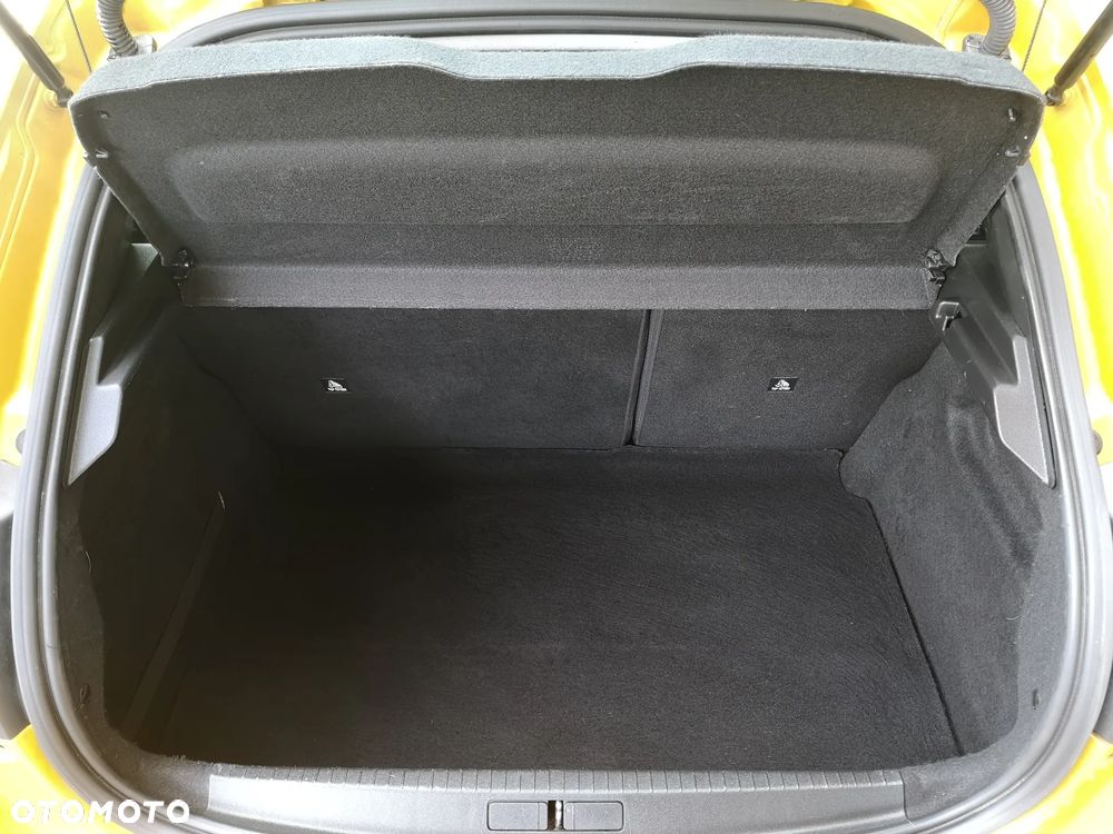 Peugeot 208 PureTech 75 Allure - 36