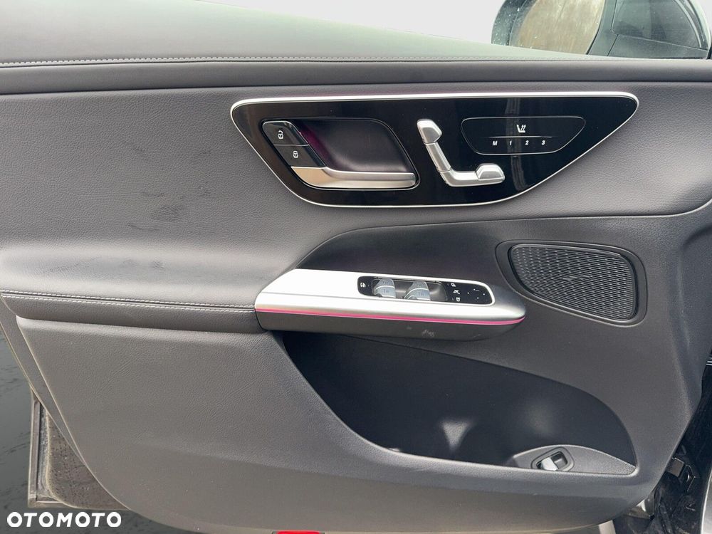 Mercedes-Benz GLC - 17