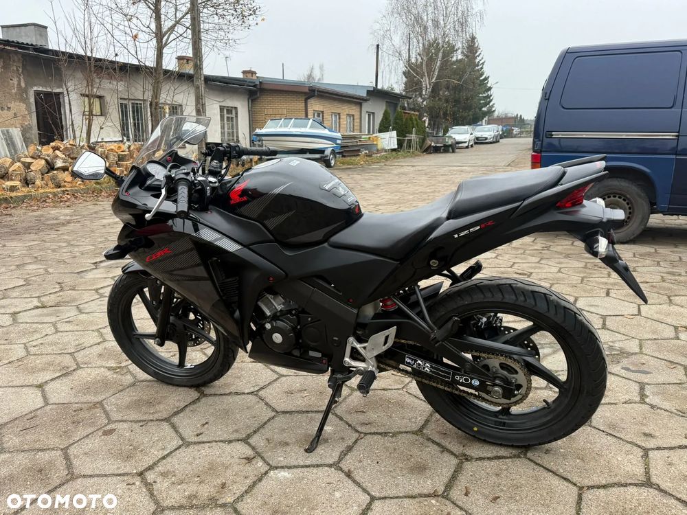 Honda CBR - 6