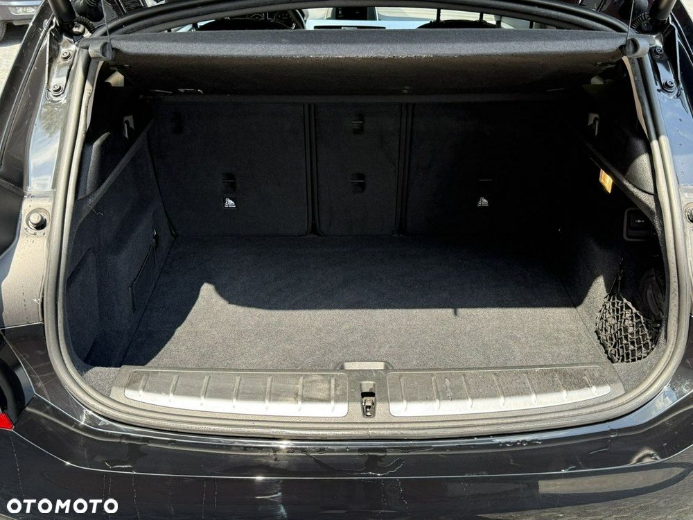 BMW X2 sDrive18i Advantage - 16