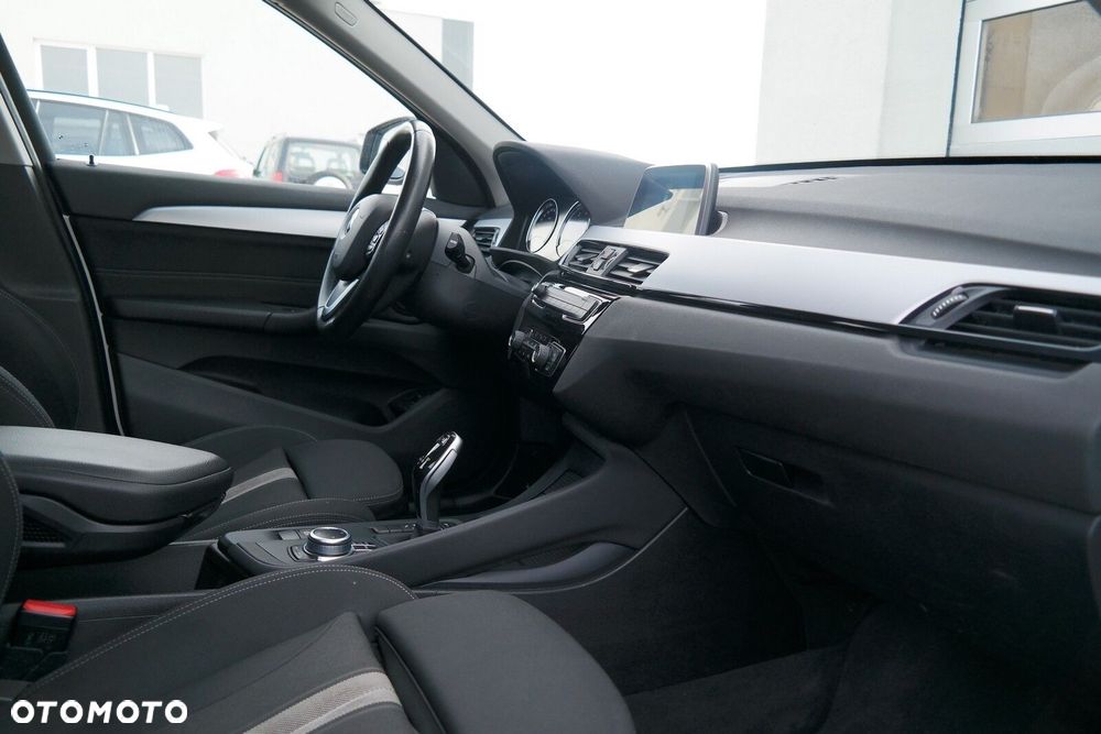 BMW X1 - 11