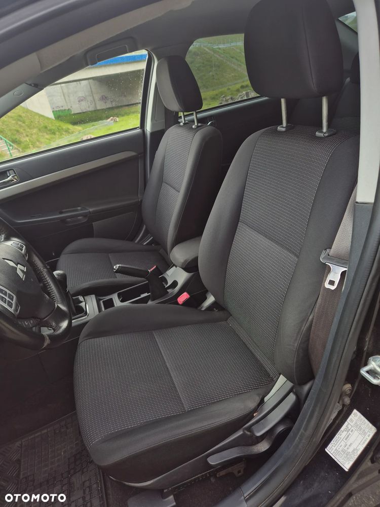 Mitsubishi Lancer 1.8 Intense LPG - 12