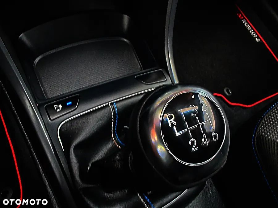 Hyundai i30 blue 1.6 GDI Passion - 27