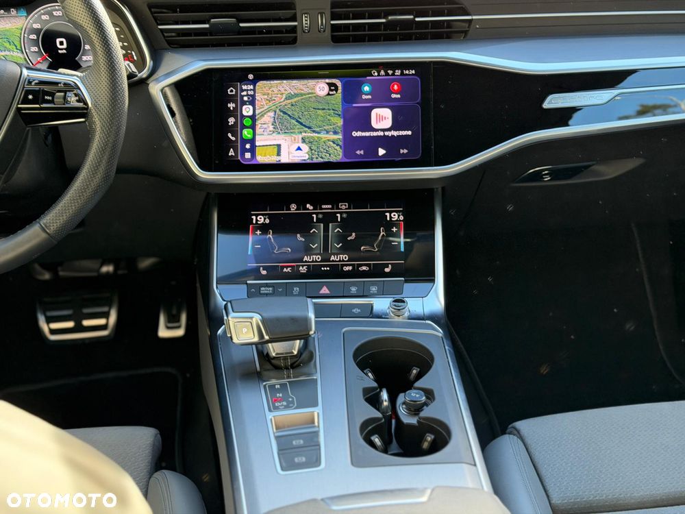 Audi A6 Avant - 16