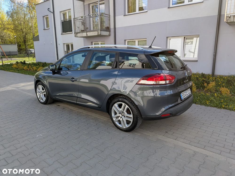 Renault Clio - 14