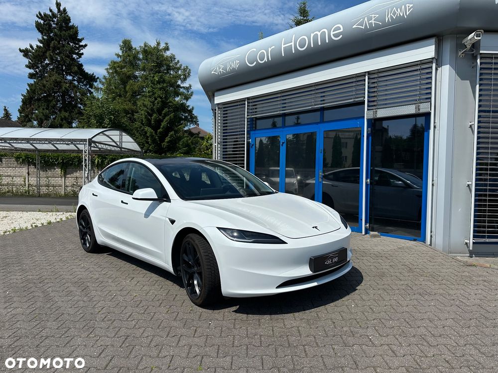 Tesla Model 3 - 2