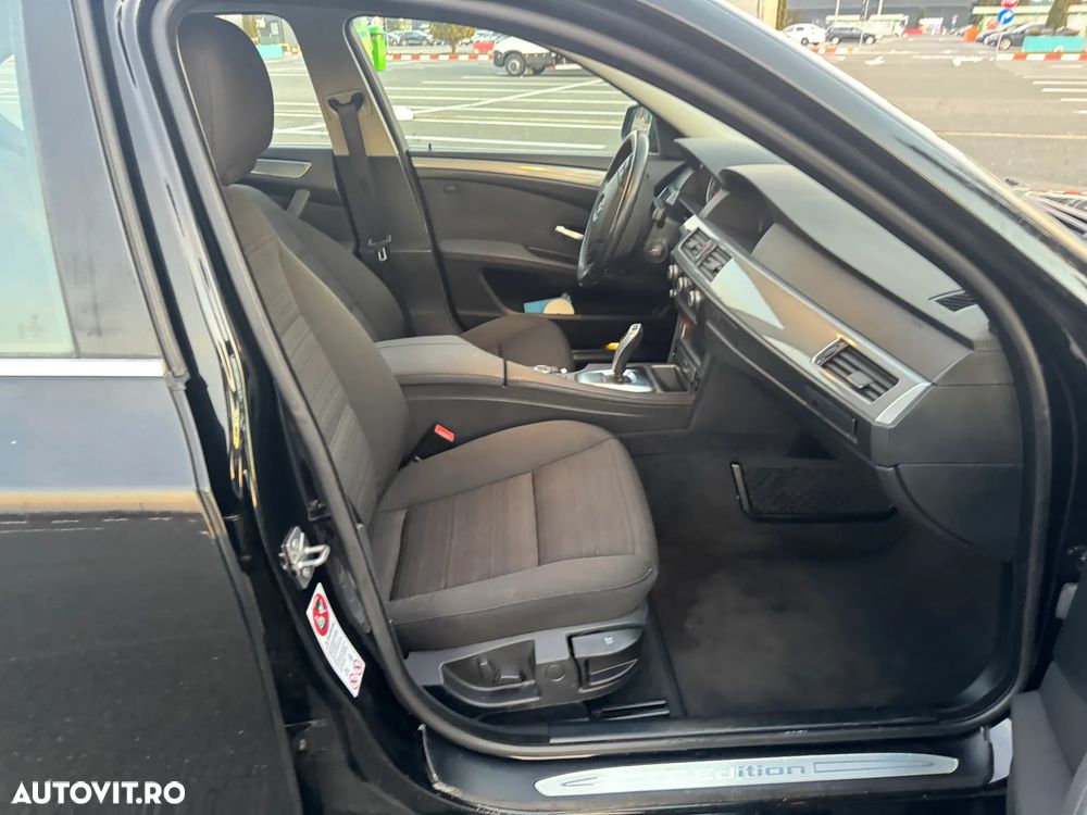 BMW Seria 5 520d Aut. Edition Lifestyle - 31