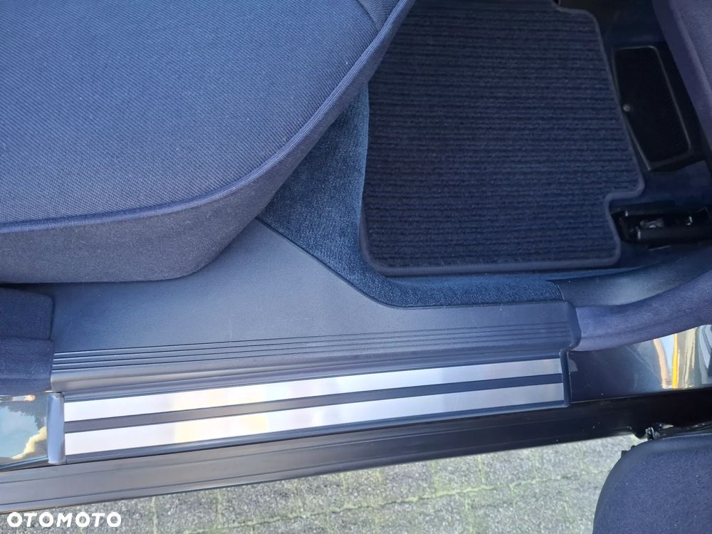 Mercedes-Benz Klasa E 280 4-Matic Elegance - 14