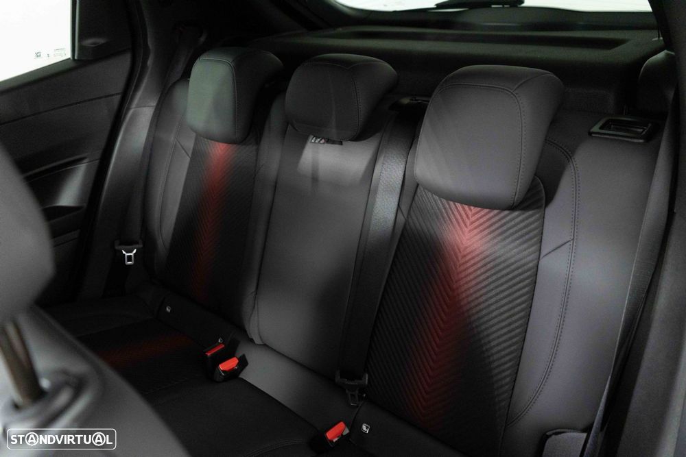 Alfa Romeo Junior 1.2 Sport Speciale eDCT6 - 10