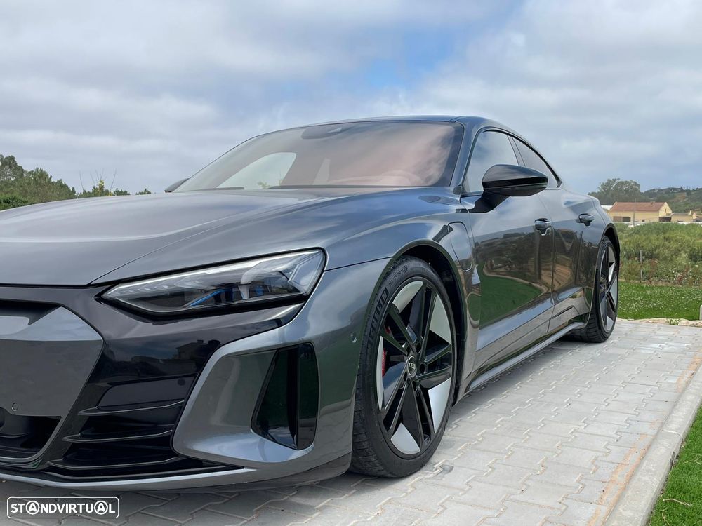 Audi e-tron GT - 2