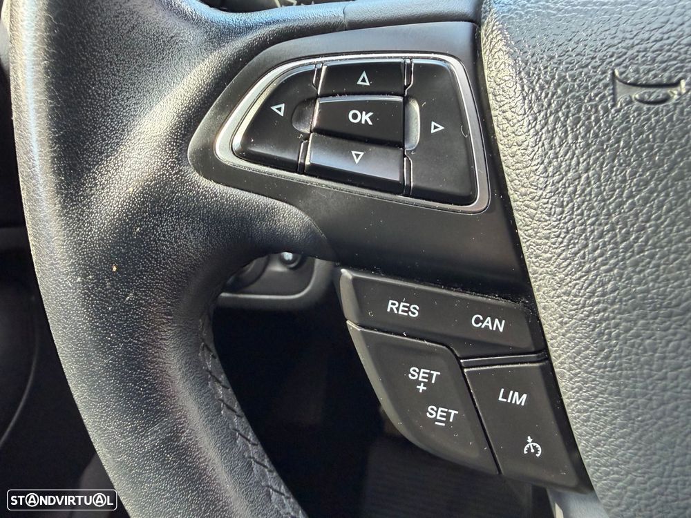 Ford Kuga 1.5 EcoBlue TITANIUM - 25