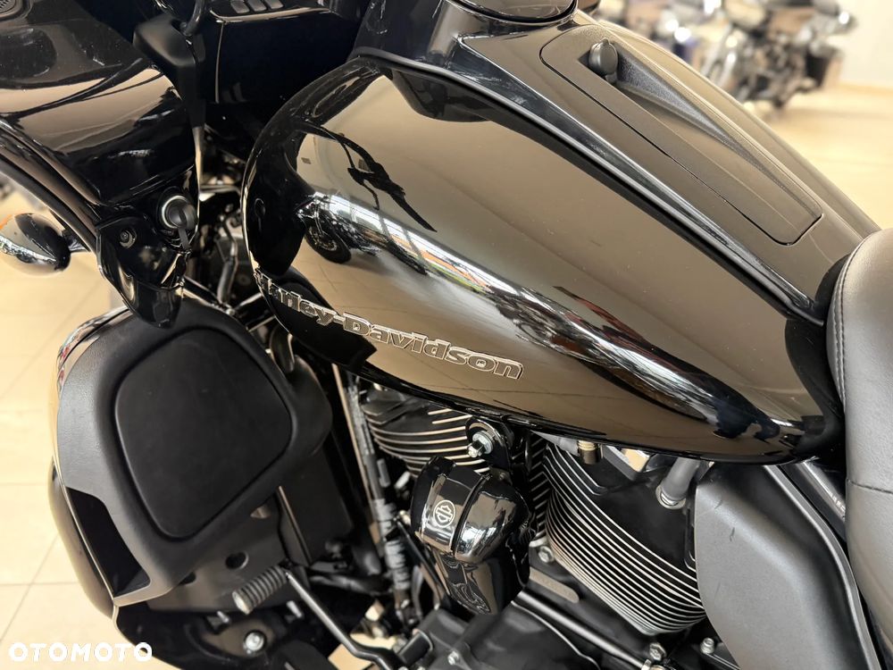 Harley-Davidson Touring Road Glide - 15