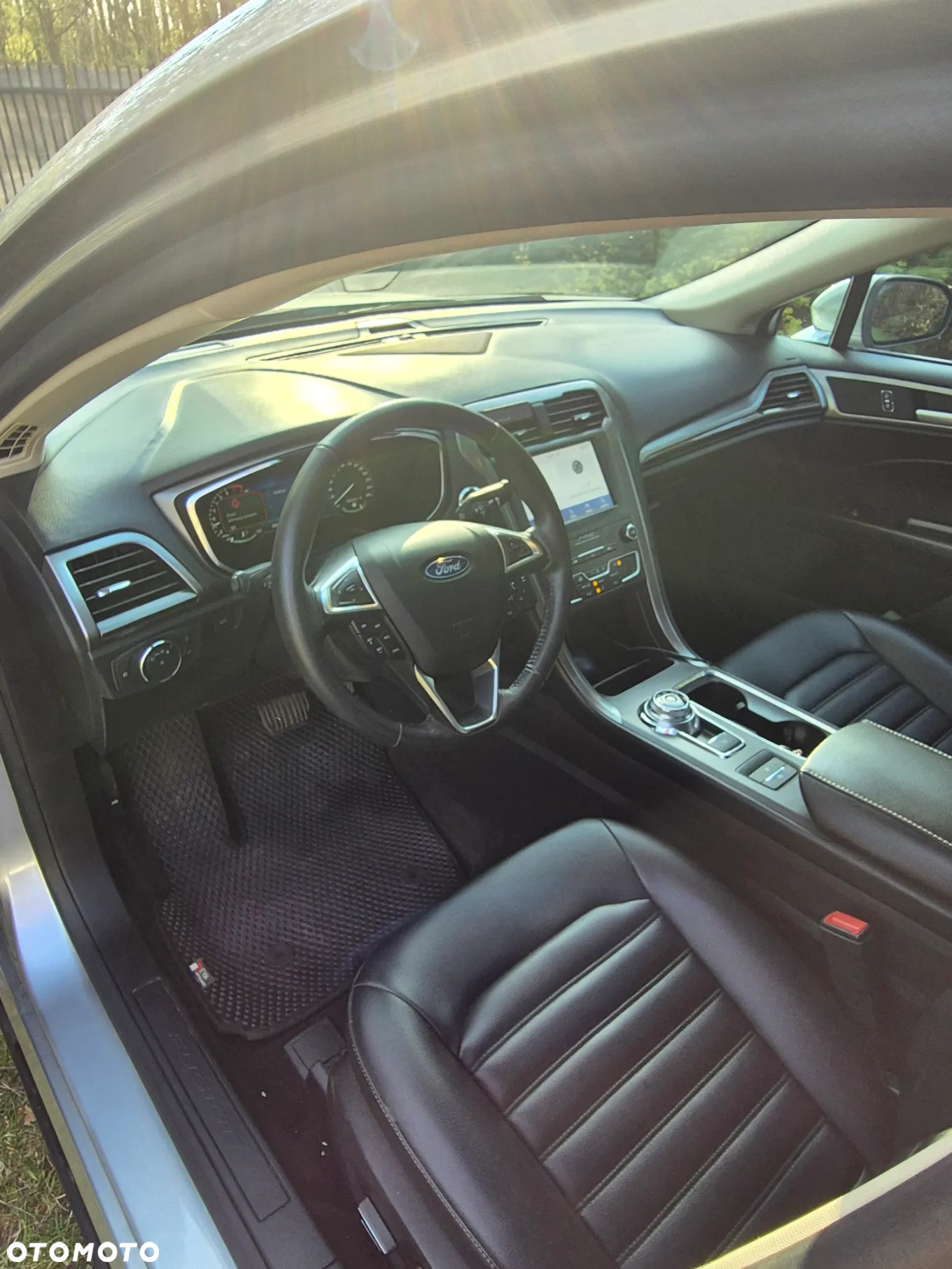 Ford Fusion - 13
