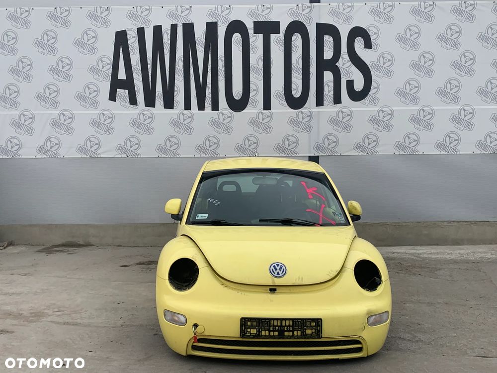 VOLKSWAGEN NEW BEETLE 1999 *SAMOCHÓD NA CZĘŚCI* 4452 MASKA, LAMPA, DRZWI, LUSTERKO, ZDERZAK, GRILL, BŁOTNIK, KLAPA, BELKA, DESKA, FOTELE, KANAPA, ĆWIARTKA KIEROWNICA, TARCZE, ZACISKI, ZAWIESZENIE, KOMPLETNY PRZÓD, KOMPLETNY TYŁ, LICZNIK, ZEGARY, PRAWE LEWE PRZÓD TYŁ - 2