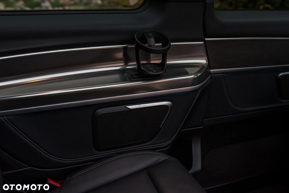 Mercedes-Benz Klasa V 300 d 9G-Tronic Exclusive (d³ugi) - 26