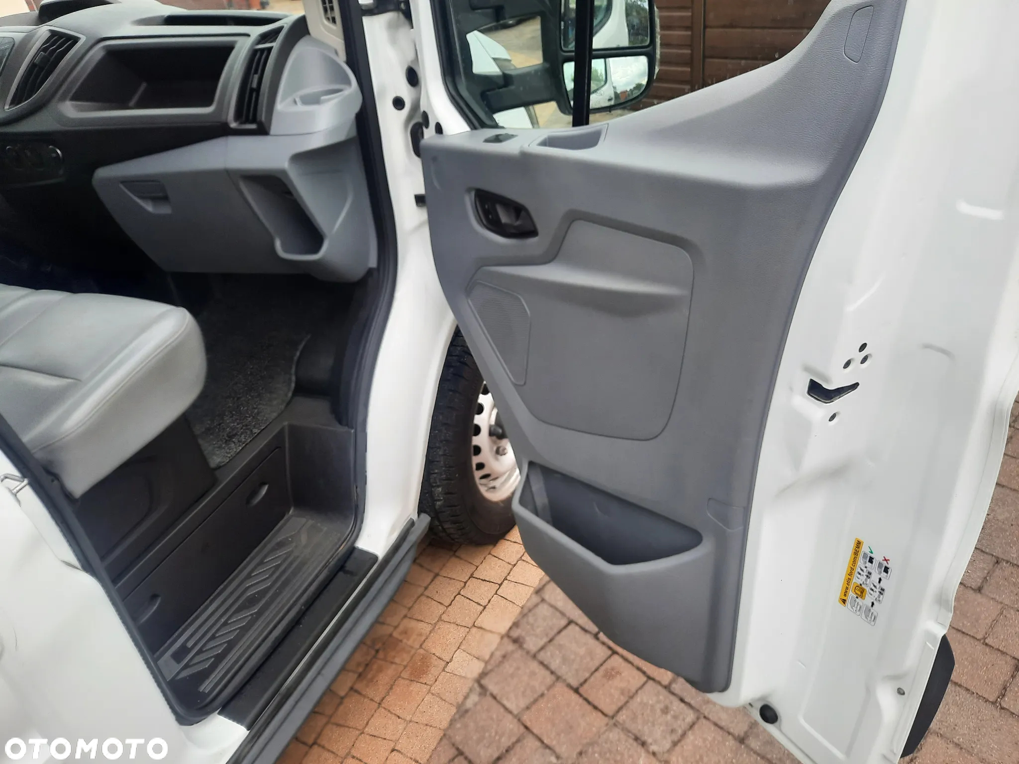 Ford Transit - 20