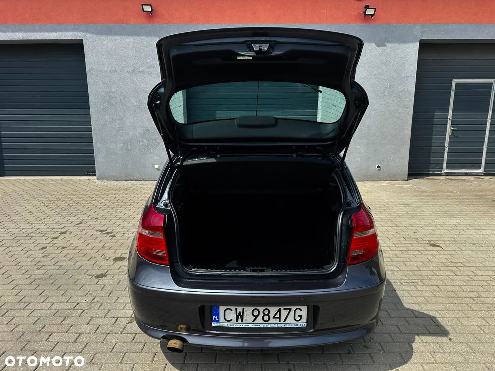 BMW Seria 1 116i - 17