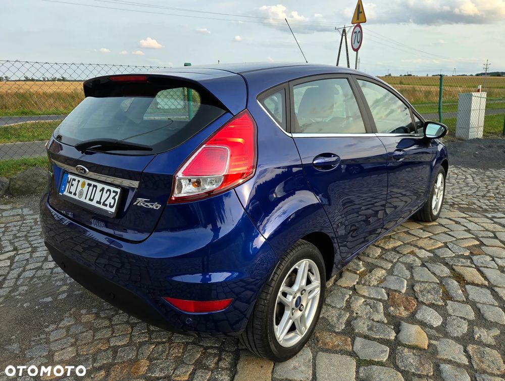 Ford Fiesta 1.0 EcoBoost Titanium - 4