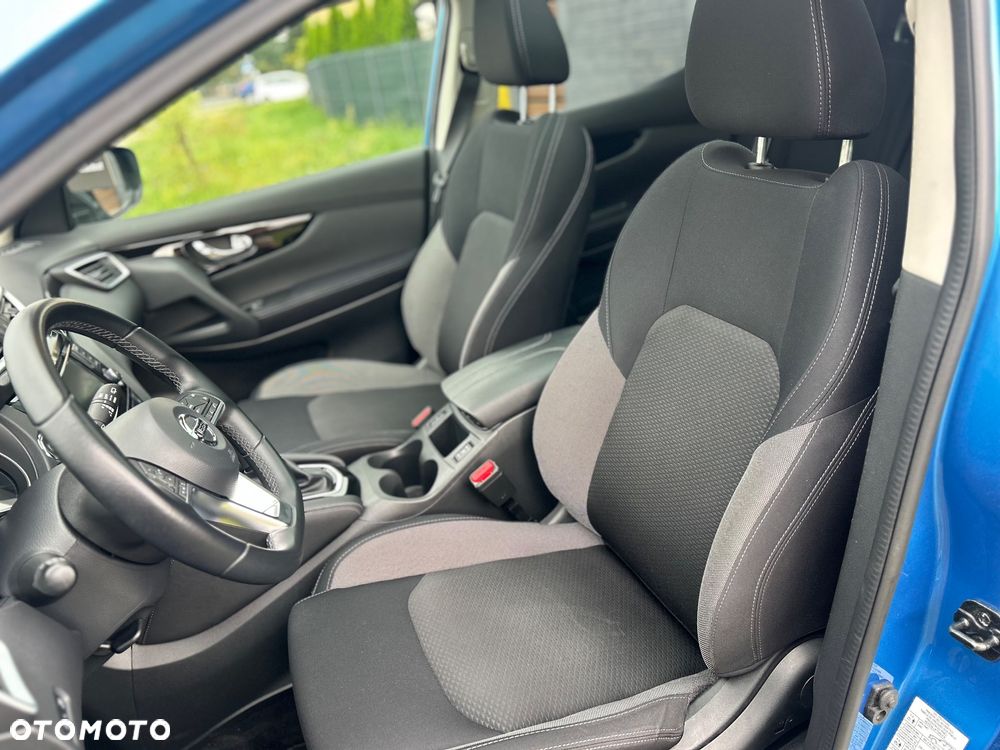Nissan Qashqai 1.3 DIG-T N-Connecta DCT - 18