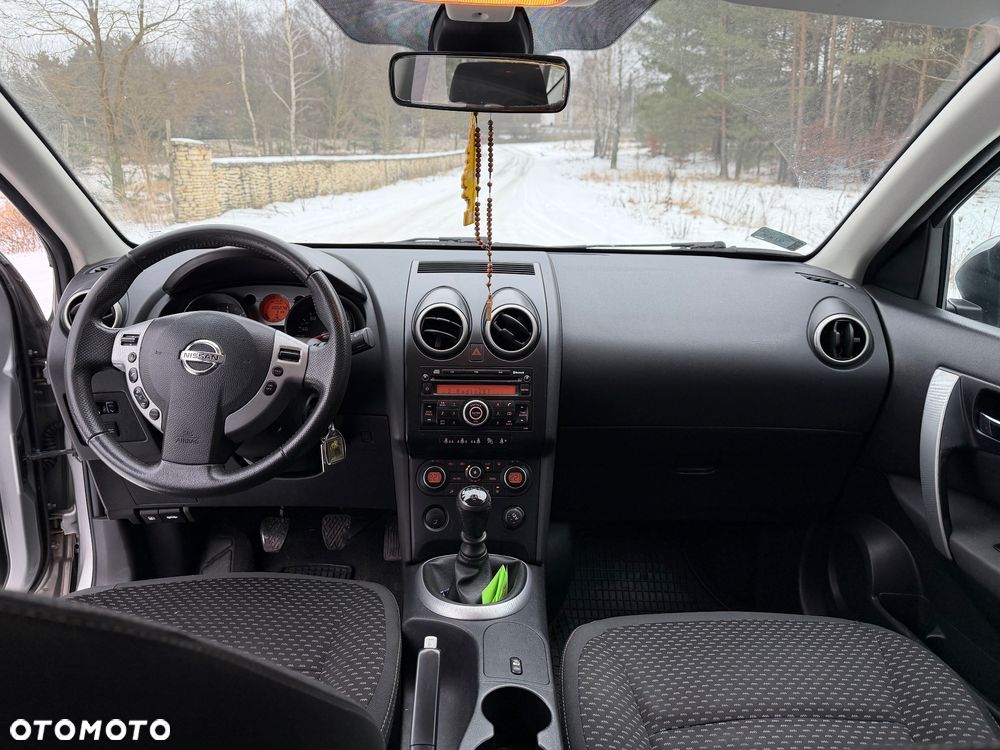 Nissan Qashqai - 11