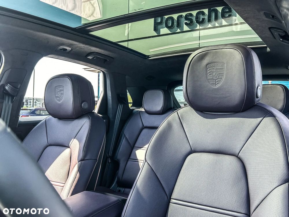 Porsche Cayenne S - 10