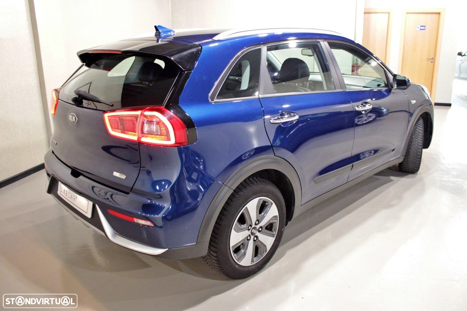 Kia Niro 1.6 GDi HEV Urban - 3
